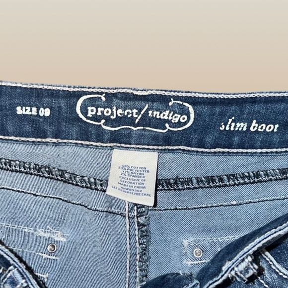 Juniors Project Indigo Embroidered ￼Faux Leather Pocket Jeans Size 9 - Picture 3 of 6